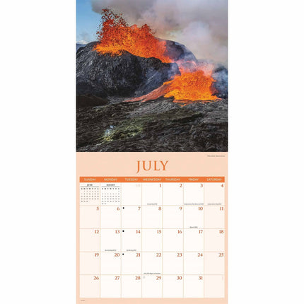 CarouselCalendars Vulkaan Kalender 2026