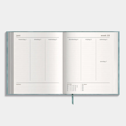 De Hobbit Luxe weekplanner 2026-2027 A5+ met suède-look