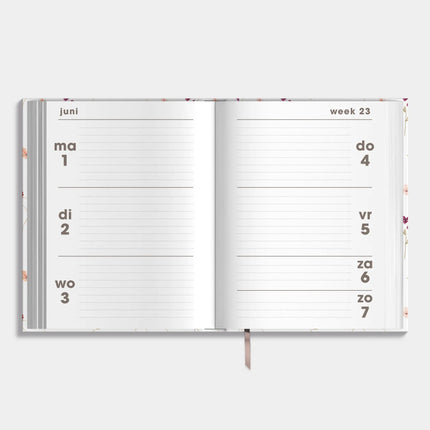 De Hobbit Pocket Agenda 2026-2027 A6 Aquarel Bloemetjes