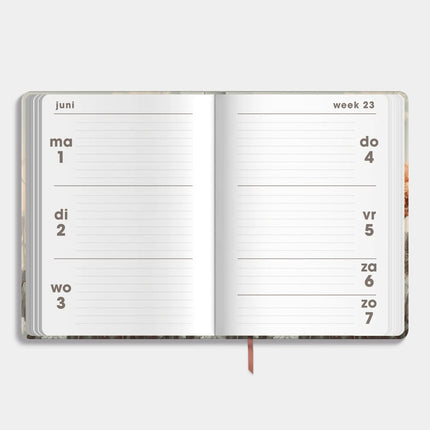 De Hobbit Soft Pocket Agenda 2026-2027 A6 Veldbloemen