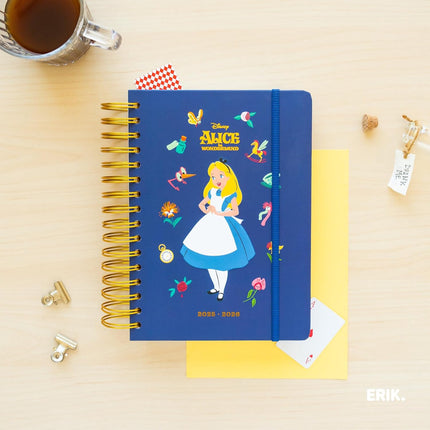 Grupo A5 Alice in Wonderland School Dag Agenda 2025-2026 ( aug - juli )