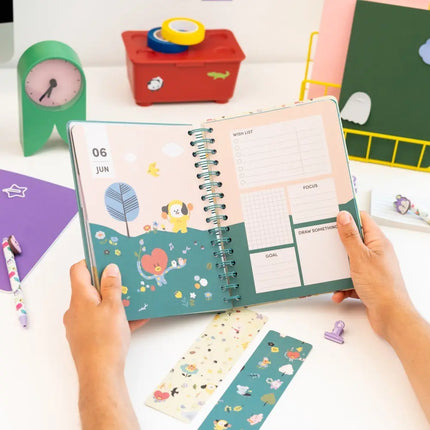 Grupo BT21 School Agenda 2026-2027 ( aug - juli )