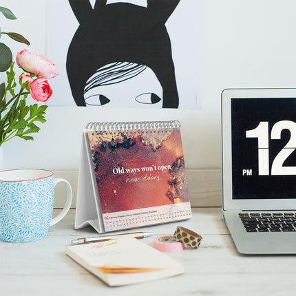 Grupo Glitter Desk Kalender 2026