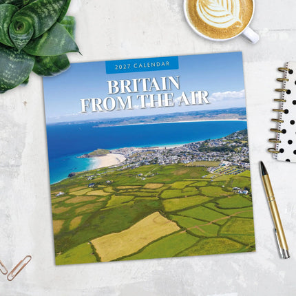 Red Robin Britain from the Air Kalender 2027