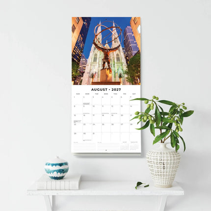 Red Robin New York Kalender 2027