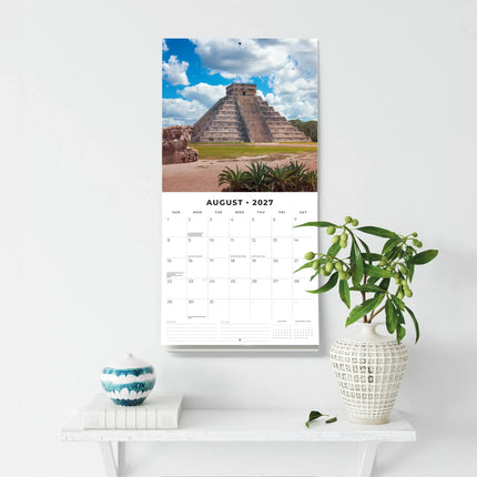 Red Robin Wonders of the World Kalender 2027